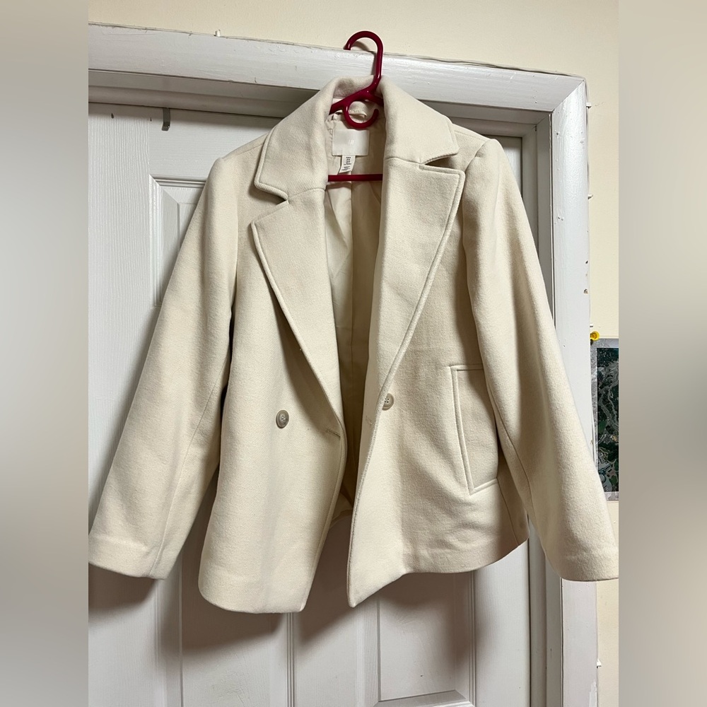 H&M Ivory Jacket Medium Peacoat